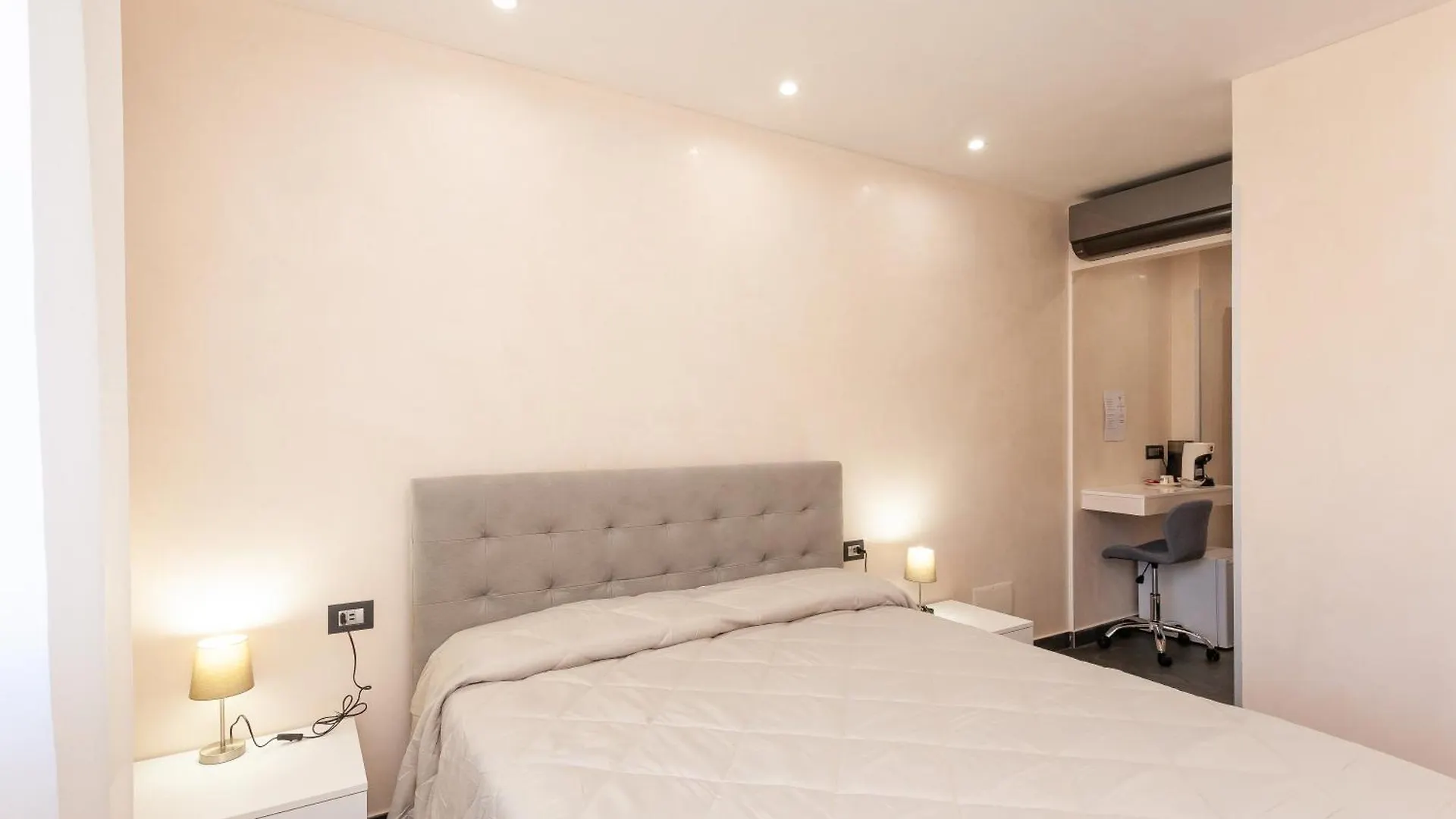 לינה וארוחת בוקר Lu Lioni B&B Il Glicine